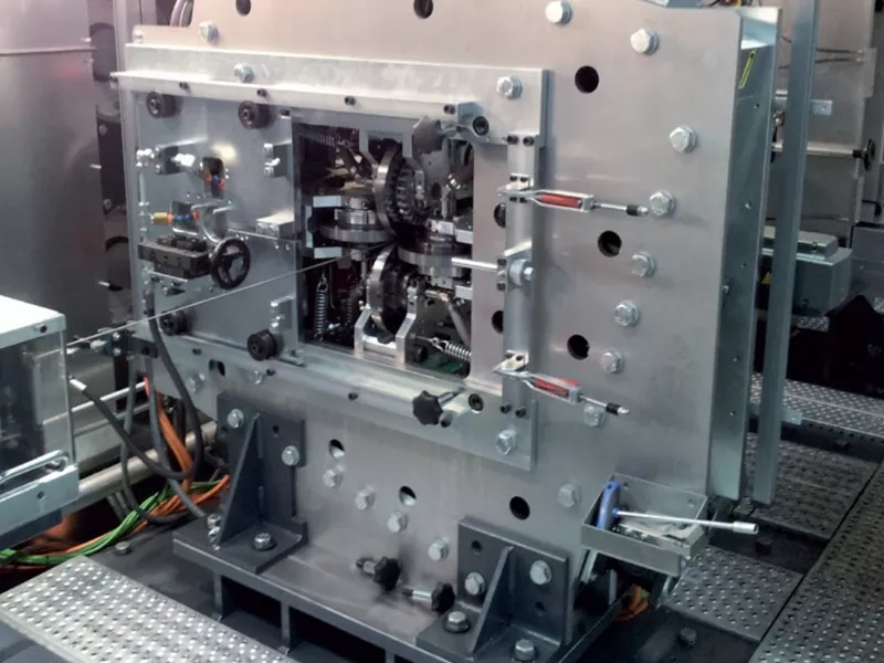 پروفائل رولنگ مشین کن صنعتوں میں استعمال ہوتی ہے۔